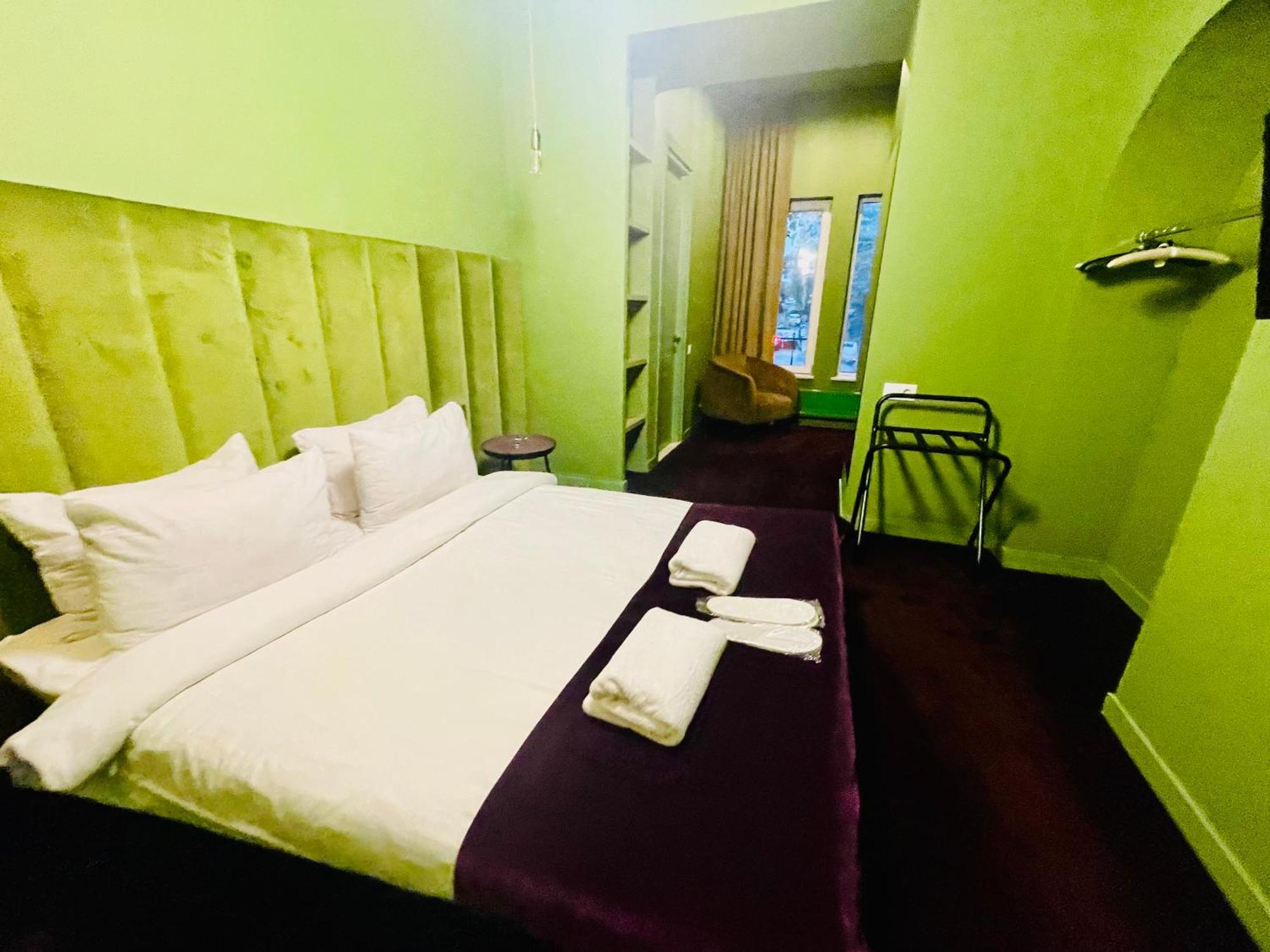 Freeze Inn Tbilisi Eksteriør bilde